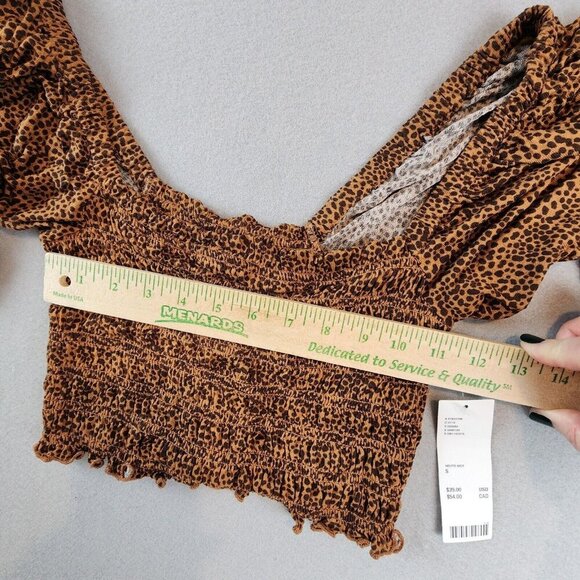 Urban Outfitters Giselle Cheetah Smocked Square Neck Puff Sleeve Ruffle Crop Top - Picture 10 of 13